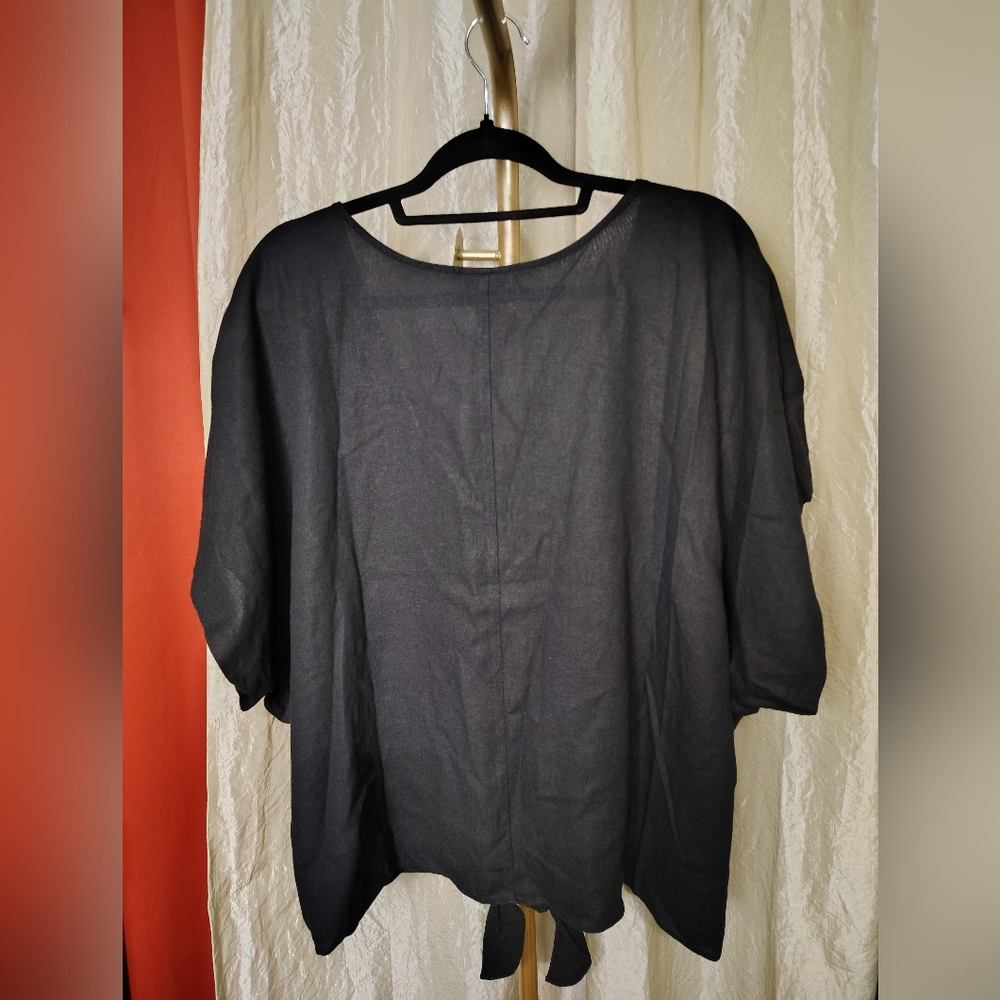 Ava & Viv Black Linen Blend Tie-Front Top | Size 4X - Picture 3 of 9